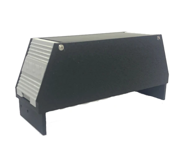 LC79 Box Canopy