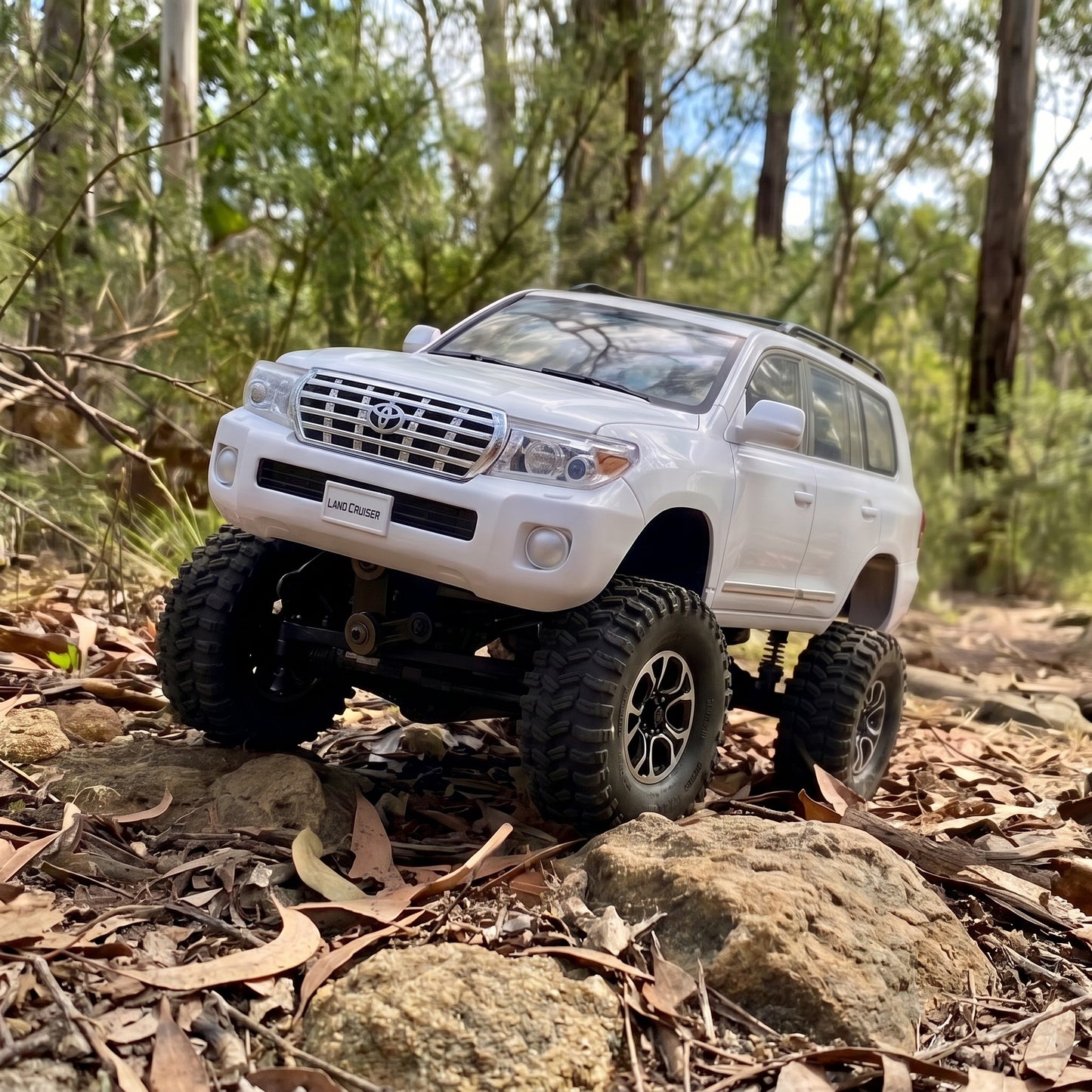 LC 200 Crawler