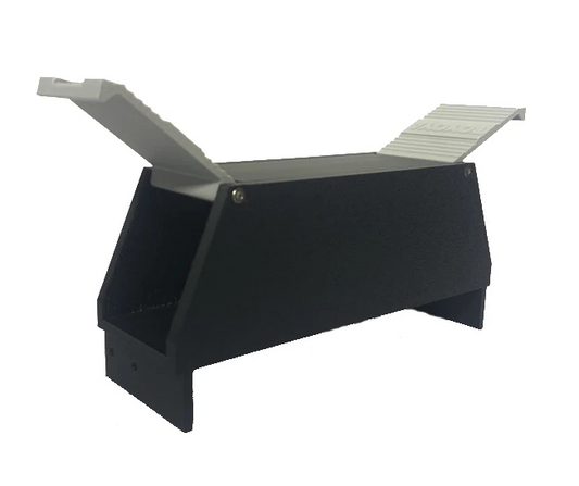 LC79 Box Canopy